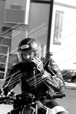media/Mar-20-2023-Moto Forza (Mon) [[d0bbc59e78]]/Around the Pits/